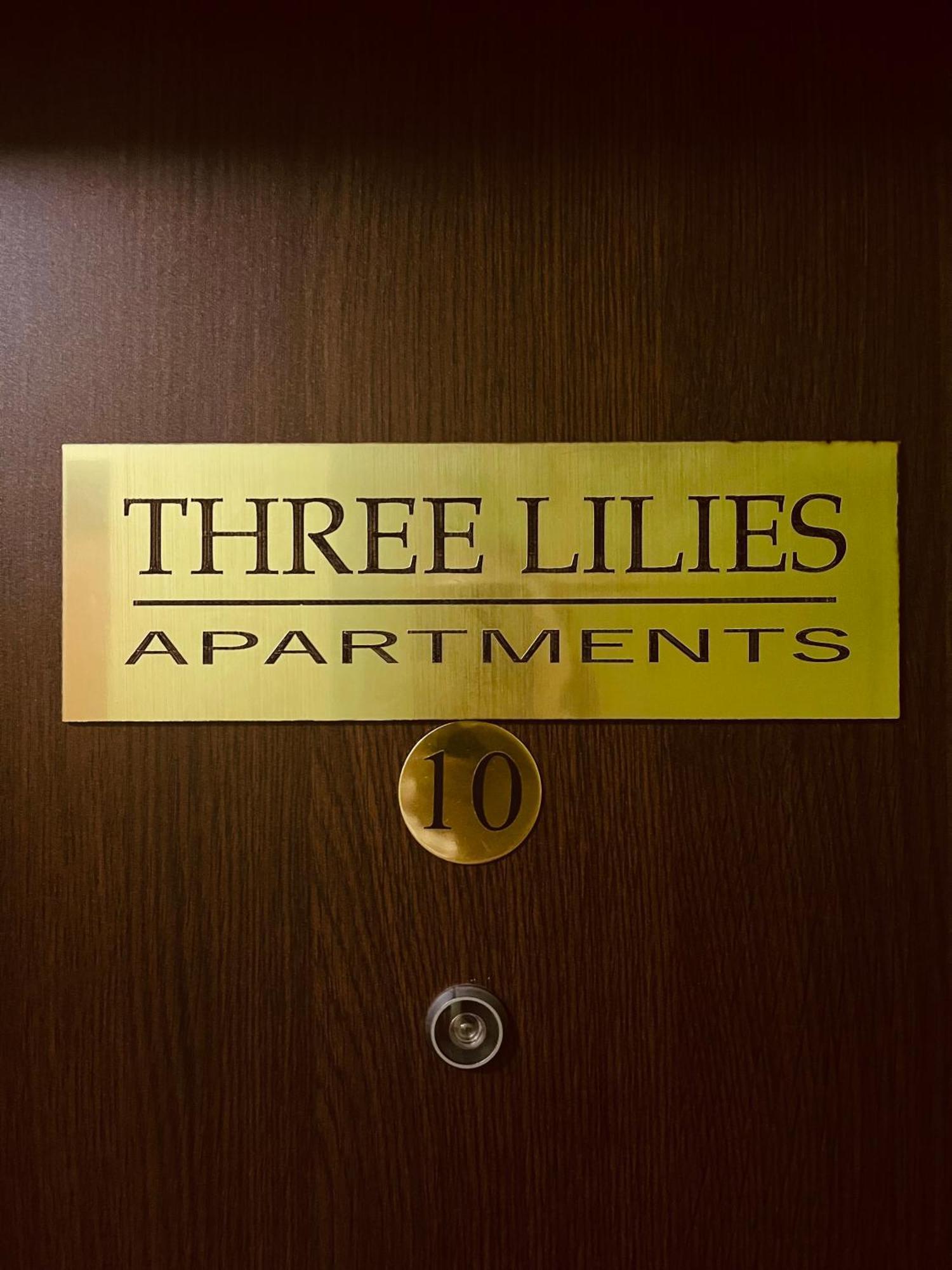 Apartament Three Lilies *